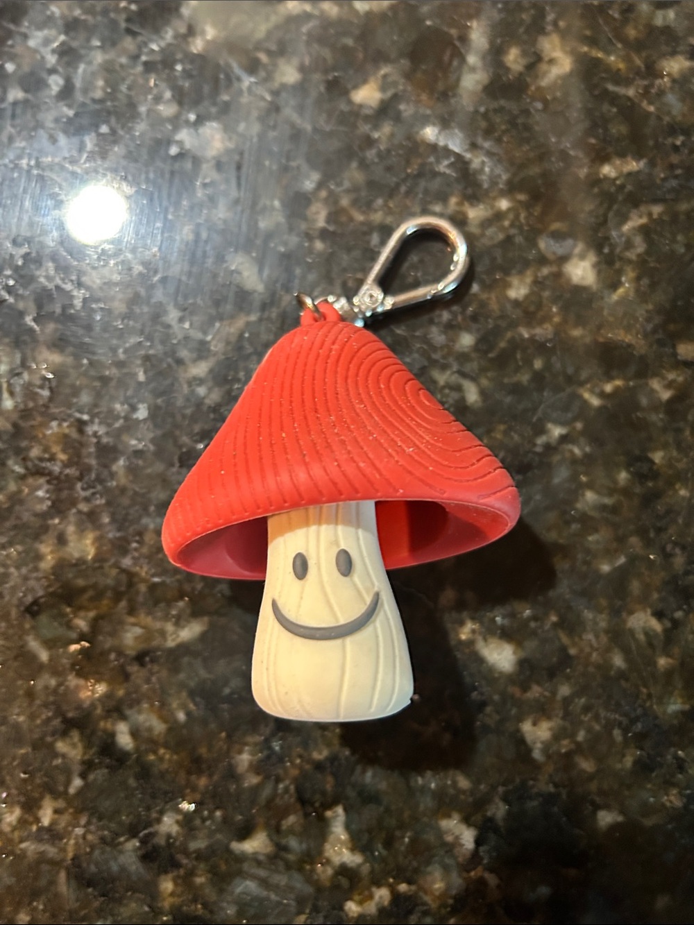 Bath and body Works happy mushroom sanitizer holder🍄